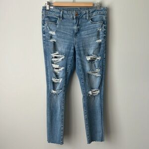American Eagle Distressed Jegging